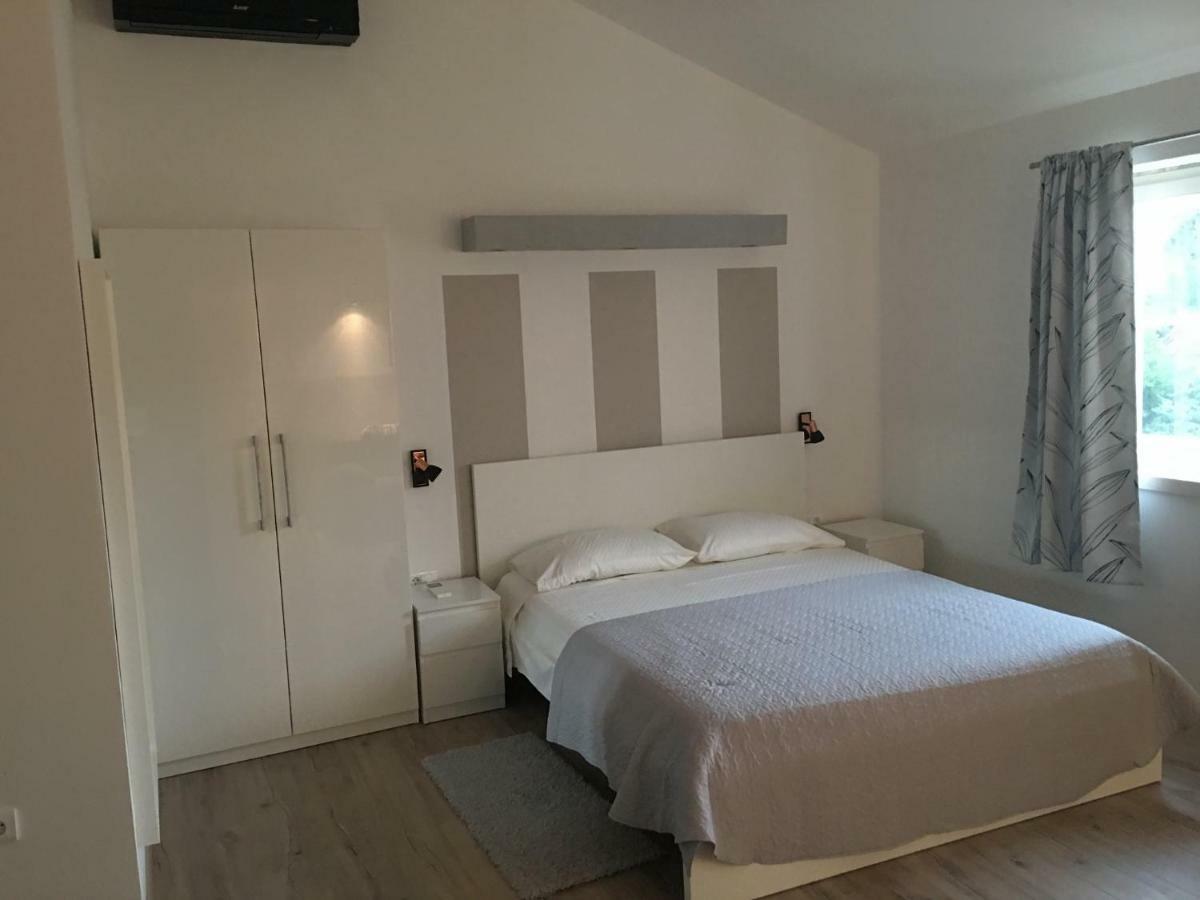 Studio Apartman Dado Lägenhet Bale Exteriör bild